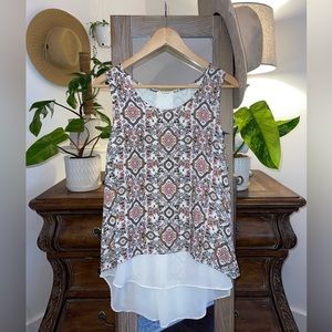 *BEAUTIFUL* NWOT Pleione XS floral blouse
